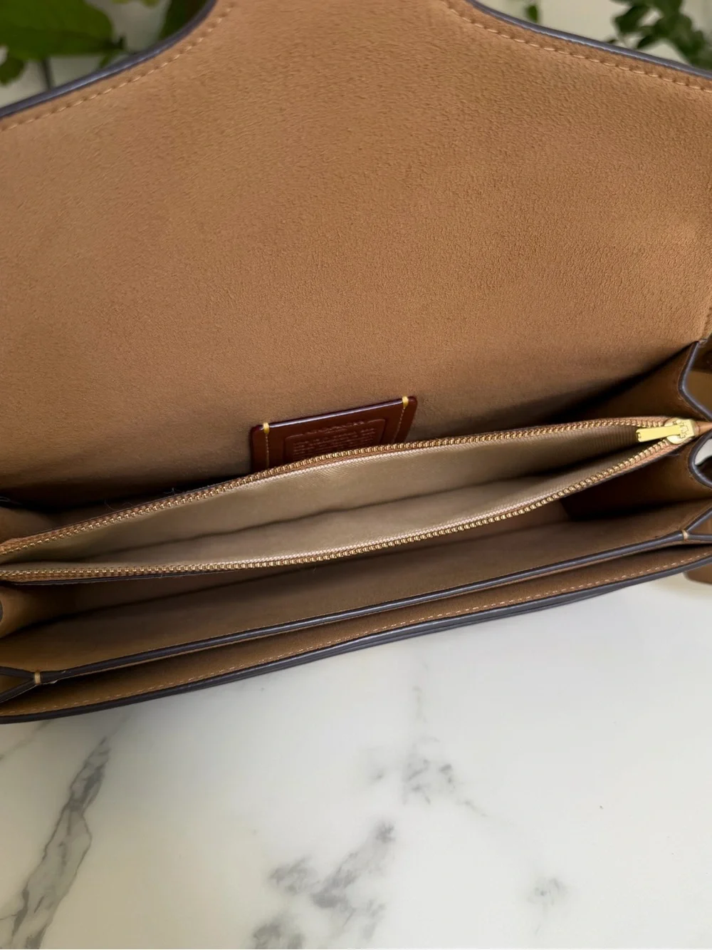 Coach Tabby Shoulder Bag 26 Honey Brown Leather Brass CCC02 & Signature Charm